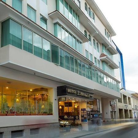 Hotel Libertador Loja Luaran gambar