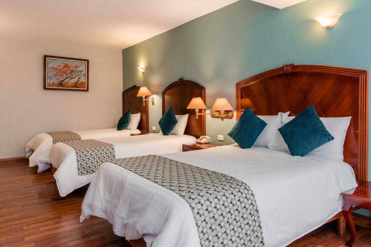 Hotel Libertador Loja Luaran gambar