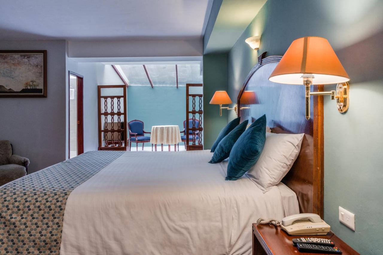 Hotel Libertador Loja Luaran gambar