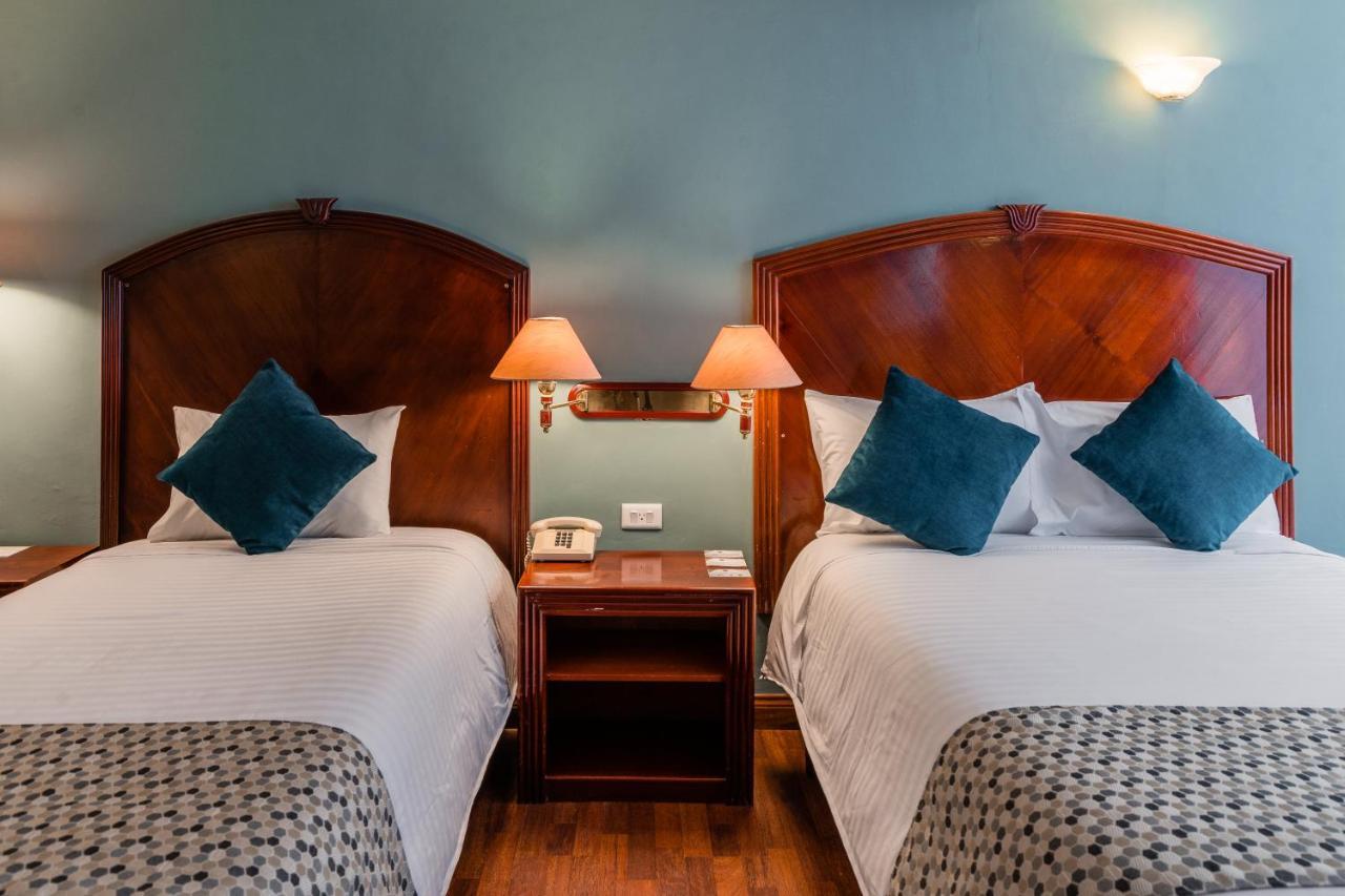 Hotel Libertador Loja Luaran gambar