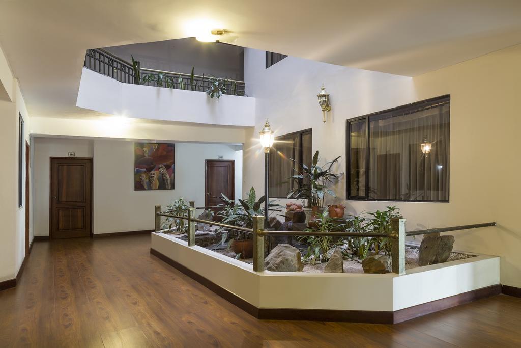 Hotel Libertador Loja Luaran gambar